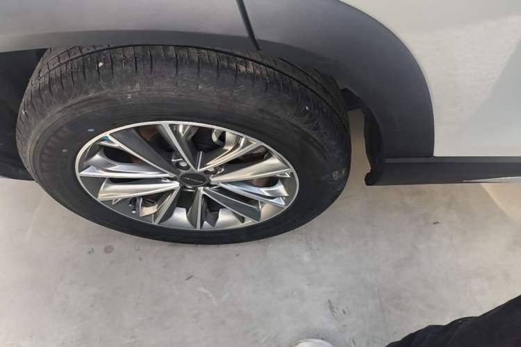 Used JETOUR X90 PLUS 2024 1.6TD Manual Yangfang PRO 5-Seater Right Rear Wheel Hub