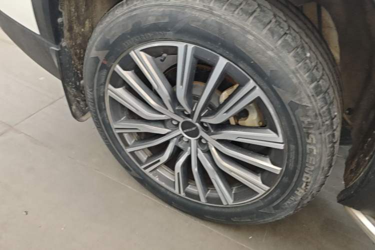 Used JETOUR X90 PLUS 2024 1.6TD DCT Villa 5-Seater Right Rear Wheel Hub