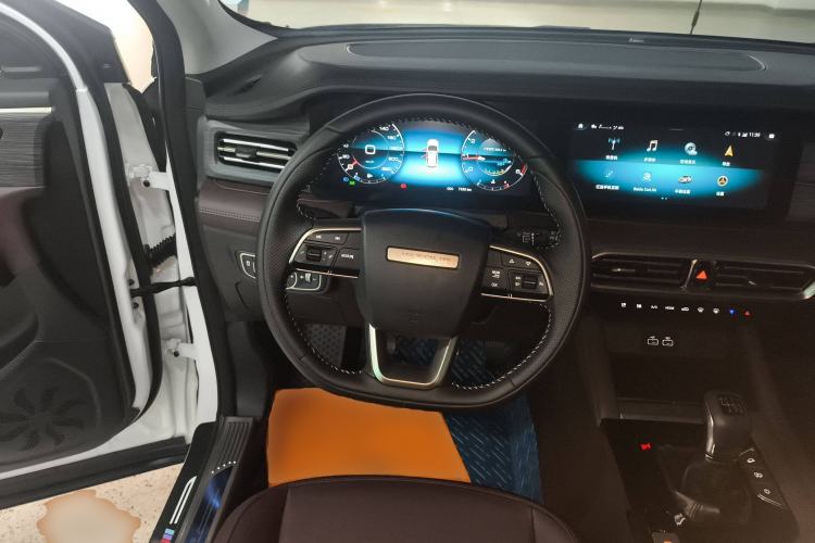 Used JETOUR X90 PLUS 2024 1.6TD Manual Yangfang PRO 7-Seater Steering Wheel