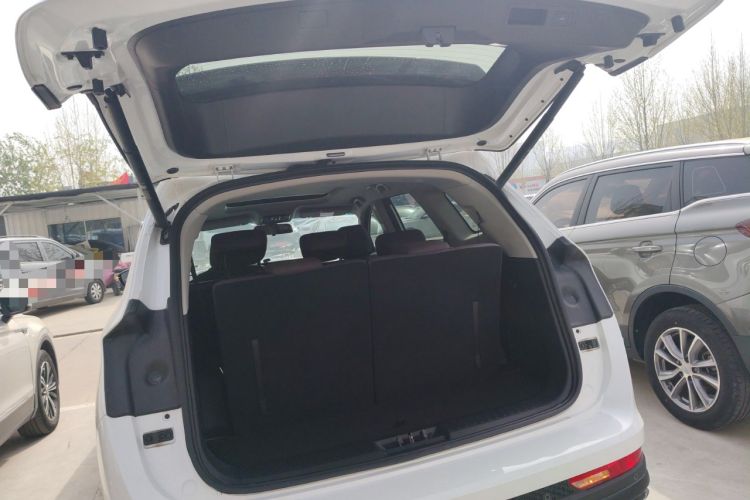 Used JETOUR X90 PLUS 2024 1.6TD DCT Family Fun Edition 7 Seats Trunk