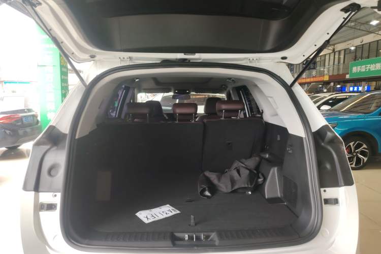Used JETOUR X90 PLUS 2024 1.6TD DCT Villa 5-Seater Trunk