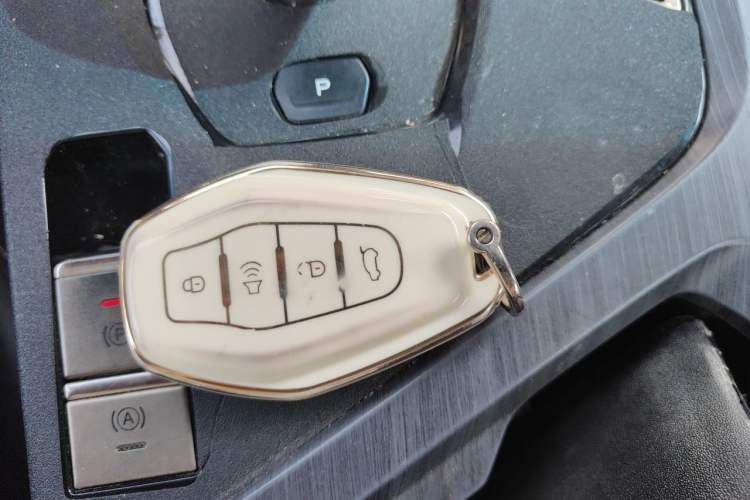 Used JETOUR X90 PLUS 2024 1.6TD DCT Villa PRO 7-Seater Vehicle Key