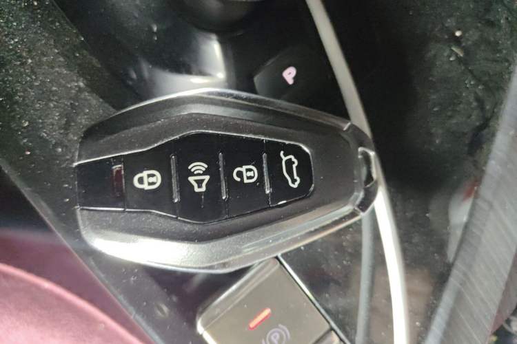 Used JETOUR X90 PLUS 2024 1.6TD DCT Villa PRO 7-Seater Vehicle Key