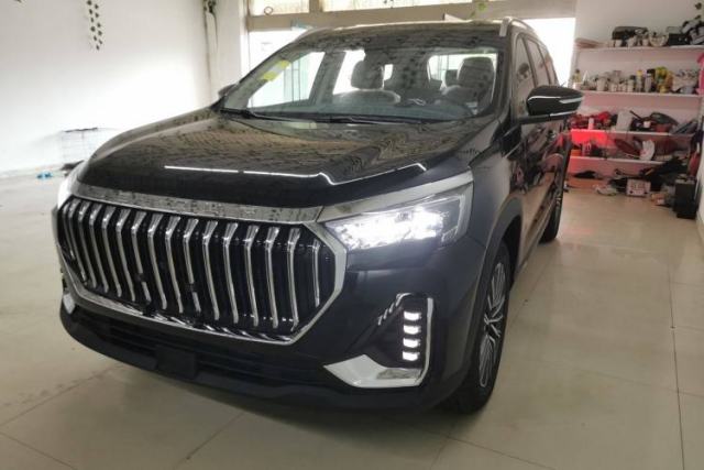 Used JETOUR X90 PLUS 2025 1.6TD DCT Luxury Edition 7-Seater