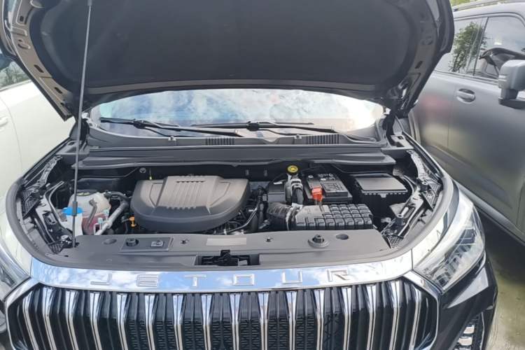 Used JETOUR X90 PLUS 2025 1.6TD DCT Elite Edition 7-Seater Engine Bay
