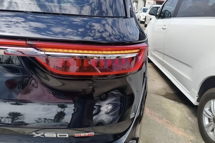Used JETOUR X90 PLUS 2025 1.6TD DCT Elite Edition 7-Seater Exterior 3