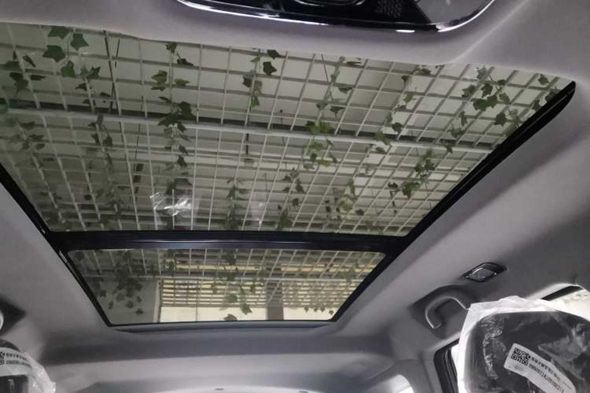 Used JETOUR X90 PLUS 2025 1.6TD DCT Luxury Edition 7-Seater Headliner