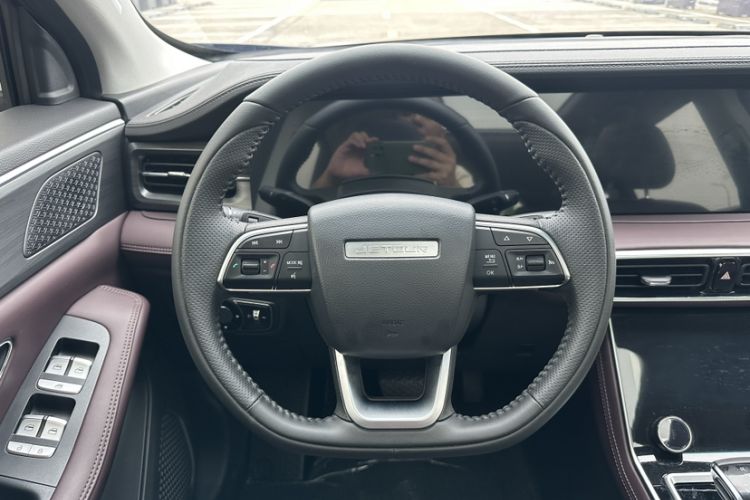 Used JETOUR X90 PLUS 2025 1.6TD DCT Elite Edition 7-Seater Interior 4
