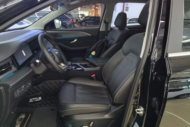 Used JETOUR X90 PLUS 2025 Beyond Edition 1.6TD DCT Villa PRO 5-Seater Left Front Seat