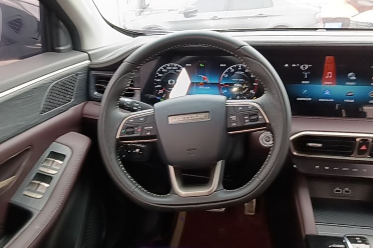 Used JETOUR X90 PLUS 2025 Beyond Edition 1.6TD DCT Villa 7 Seats Steering Wheel