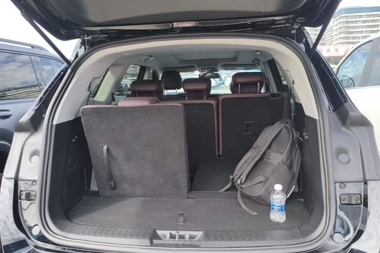 Used JETOUR X90 PLUS 2025 1.6TD DCT Elite Edition 7-Seater Trunk