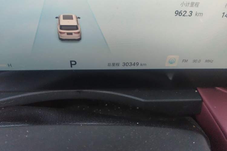 Used JETOUR X90 PLUS 2025 1.6TD DCT Elite Edition 5 Seats Odometer Close Up