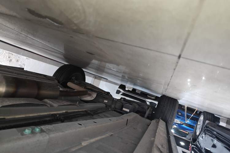 Used JETOUR X90 PLUS 2025 1.6TD DCT Elite Edition 7-Seater Right Side Sill