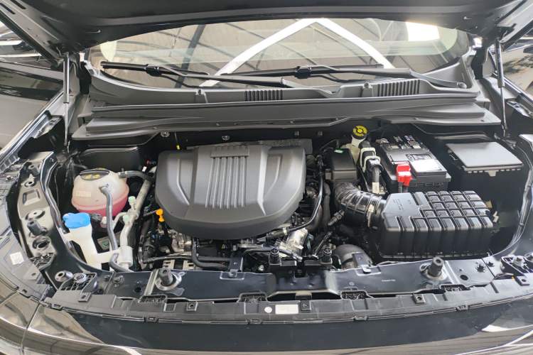 Used JETOUR X90 PRO 2024 1.6T DCT Ultimate 7-Seater Engine Bay