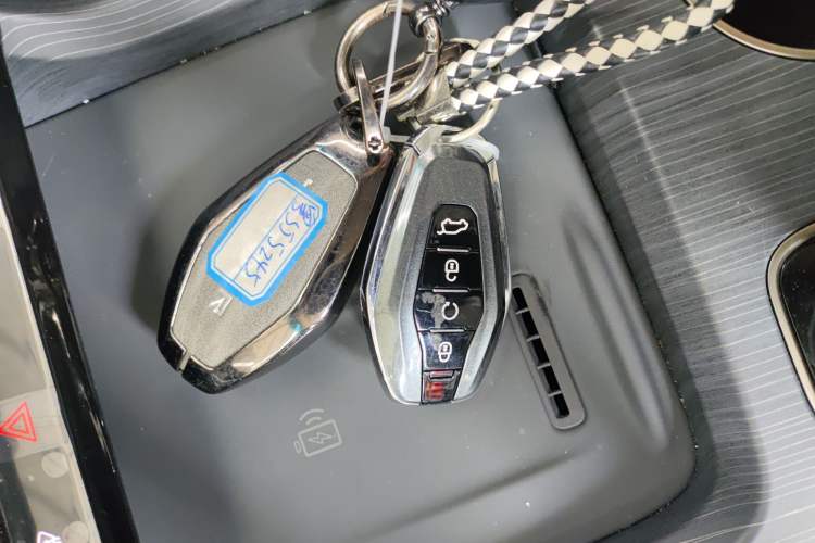 Used JETOUR X90 PRO 2024 1.6T DCT Ultimate 7-Seater Vehicle Key