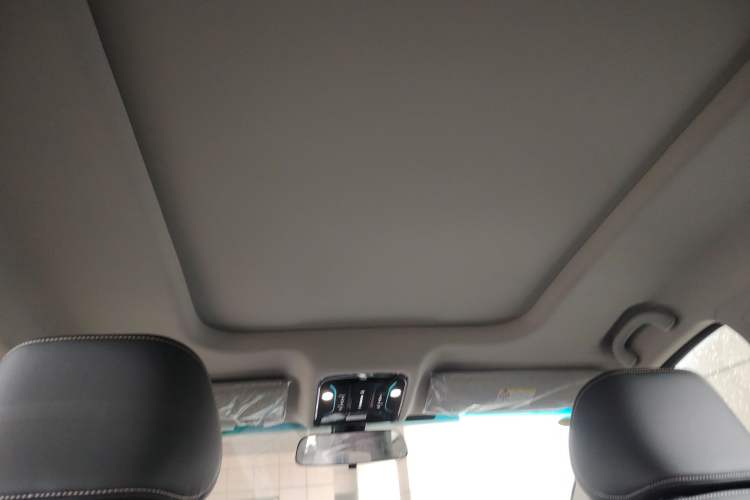 Used JETOUR X90 PRO 2024 1.6T DCT Luxury Edition 5 Seats Headliner