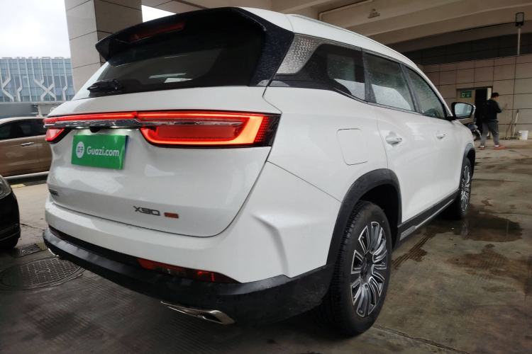 Used JETOUR X90 PRO 2024 1.6T DCT Luxury Edition 5 Seats Rear Right 45 Deg