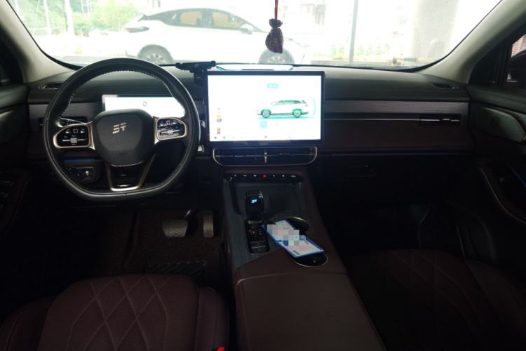 Used JETOUR X90 PRO 2024 2.0T DCT Ultimate Edition 5 Seats Center Console