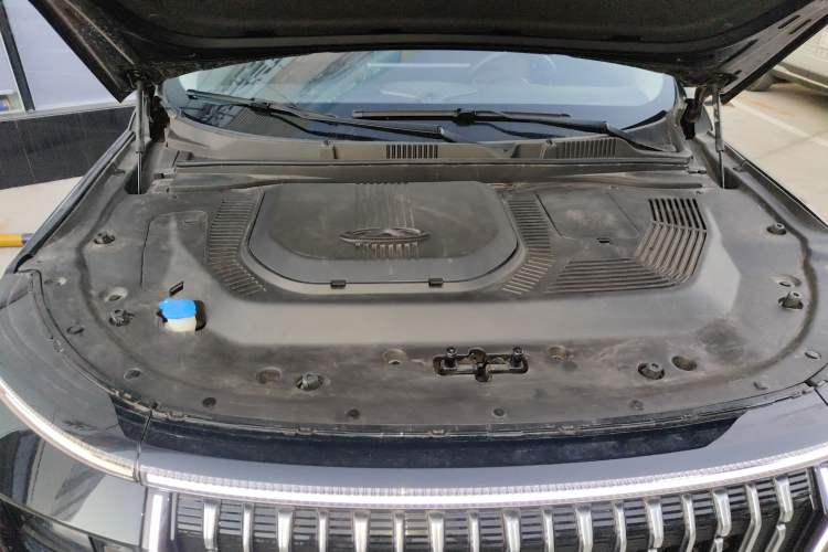 Used JETOUR X90 PRO 2024 2.0T DCT Ultimate Edition 5 Seats Engine Bay