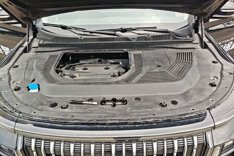 Used JETOUR X90 PRO 2024 2.0T DCT Prestige 7-Seater Engine Bay
