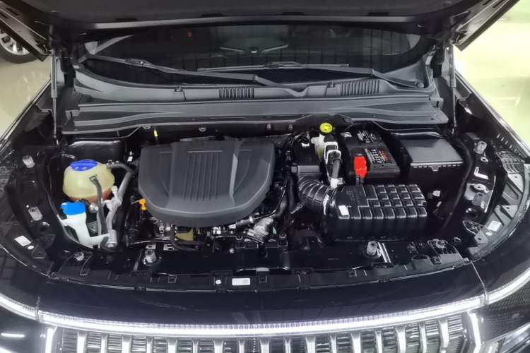 Used JETOUR X90 PRO 2024 1.6T DCT Luxury Edition 5 Seats Engine Bay