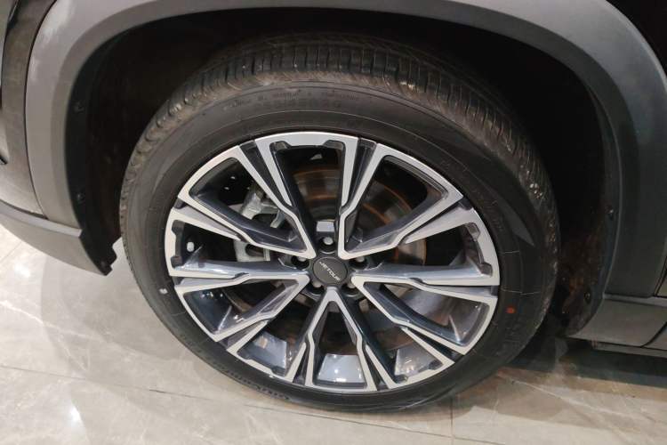 Used JETOUR X90 PRO 2024 2.0T DCT Prestige 7-Seater Exterior 4