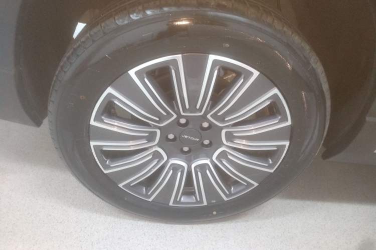 Used JETOUR X90 PRO 2024 1.6T DCT Luxury Edition 7-Seater Exterior 8