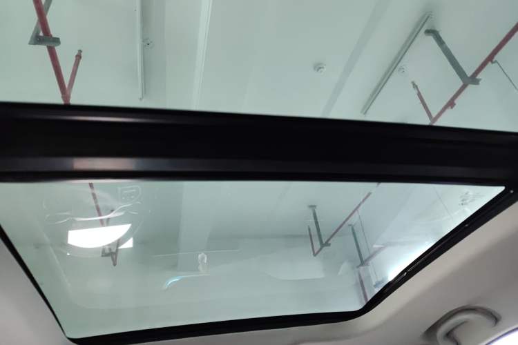 Used JETOUR X90 PRO 2024 2.0T DCT Luxury Edition 7 Seats Headliner