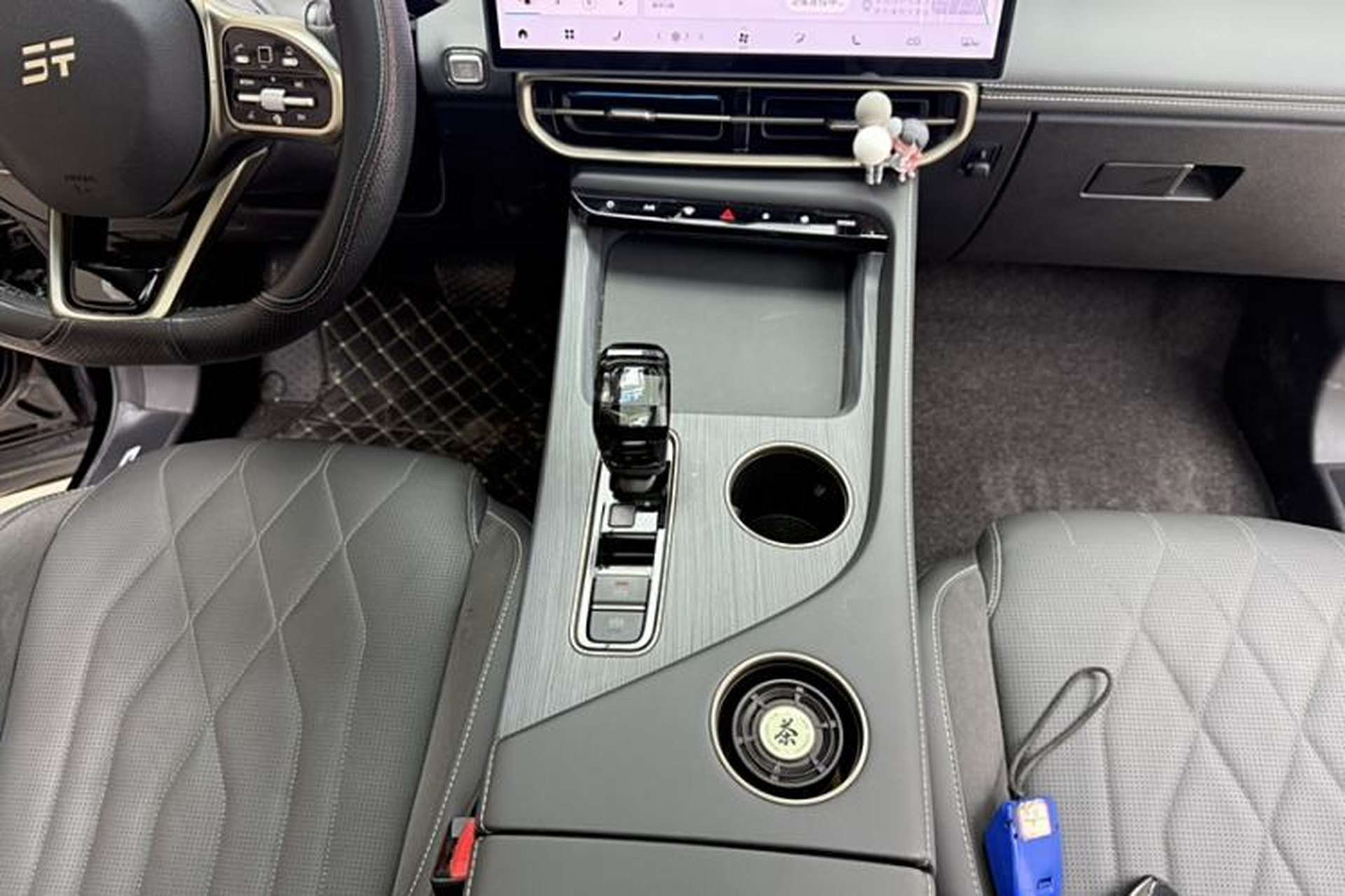 Used JETOUR X90 PRO 2024 1.6T DCT Luxury Edition 5 Seats Interior 6