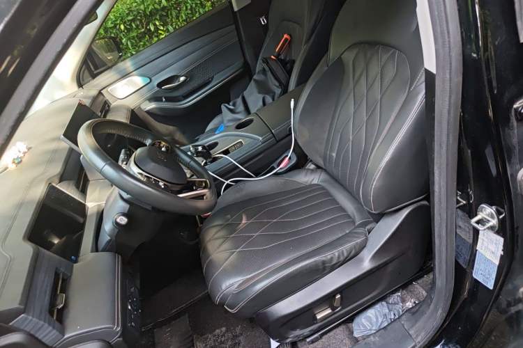 Used JETOUR X90 PRO 2024 1.6T DCT Luxury Edition 5 Seats Left Front Seat