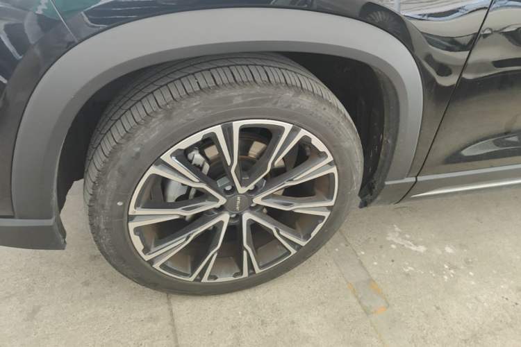 Used JETOUR X90 PRO 2024 2.0T DCT Luxury Edition 5 Seats Left Front Wheel Hub