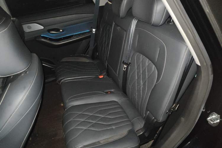 Used JETOUR X90 PRO 2024 1.6T DCT Luxury Edition 7-Seater Left Rear Seat