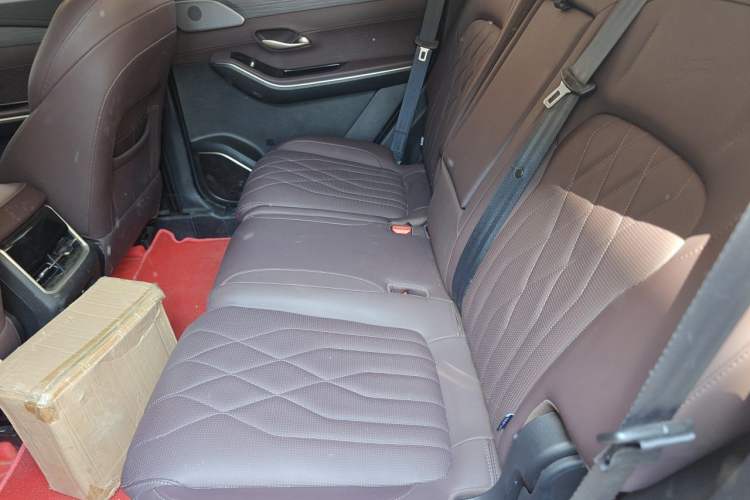 Used JETOUR X90 PRO 2024 2.0T DCT Ultimate 7-Seater Left Rear Seat