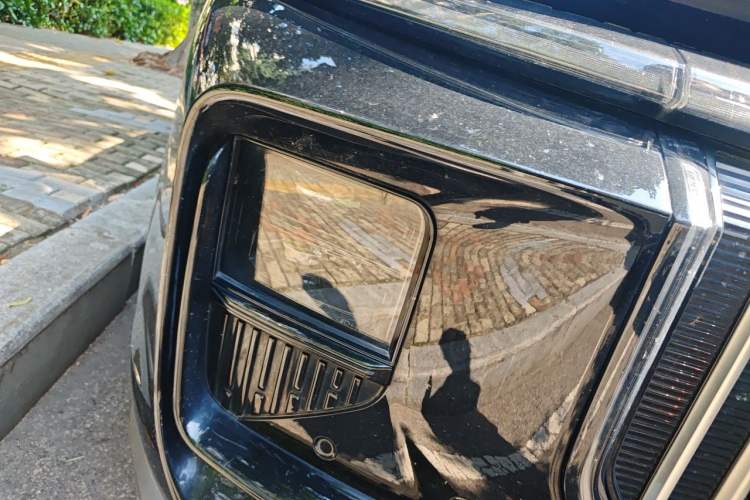 Used JETOUR X90 PRO 2024 1.6T DCT Luxury Edition 5 Seats Right Front Headlight