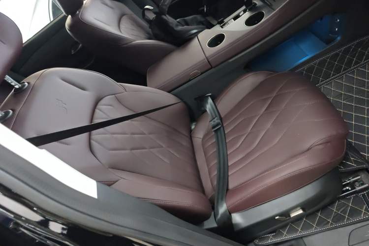 Used JETOUR X90 PRO 2024 1.6T DCT Ultimate 7-Seater Right Front Seat