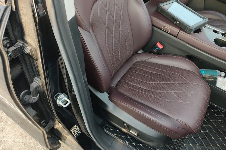 Used JETOUR X90 PRO 2024 2.0T DCT Luxury Edition 5 Seats Right Front Seat