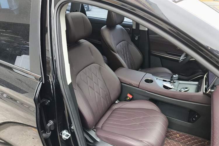 Used JETOUR X90 PRO 2024 1.6T DCT Luxury Edition 5 Seats Right Front Seat
