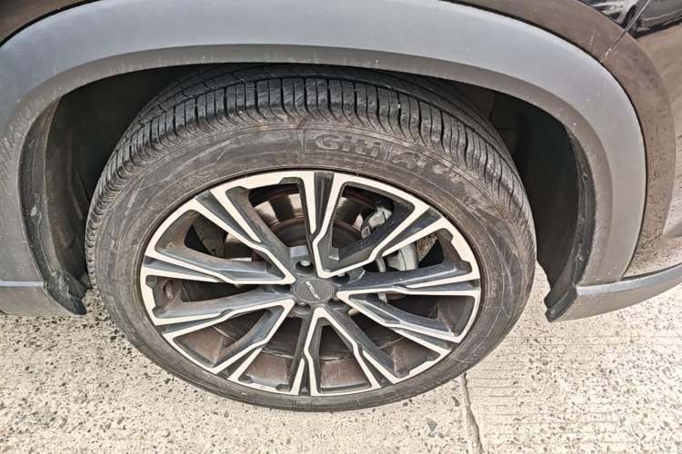 Used JETOUR X90 PRO 2024 2.0T DCT Prestige 7-Seater Right Front Wheel Hub