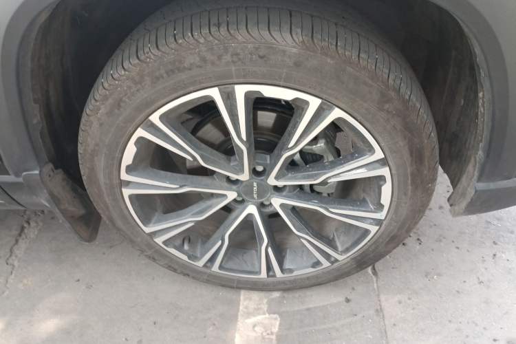 Used JETOUR X90 PRO 2024 2.0T DCT Ultimate 7-Seater Right Front Wheel Hub