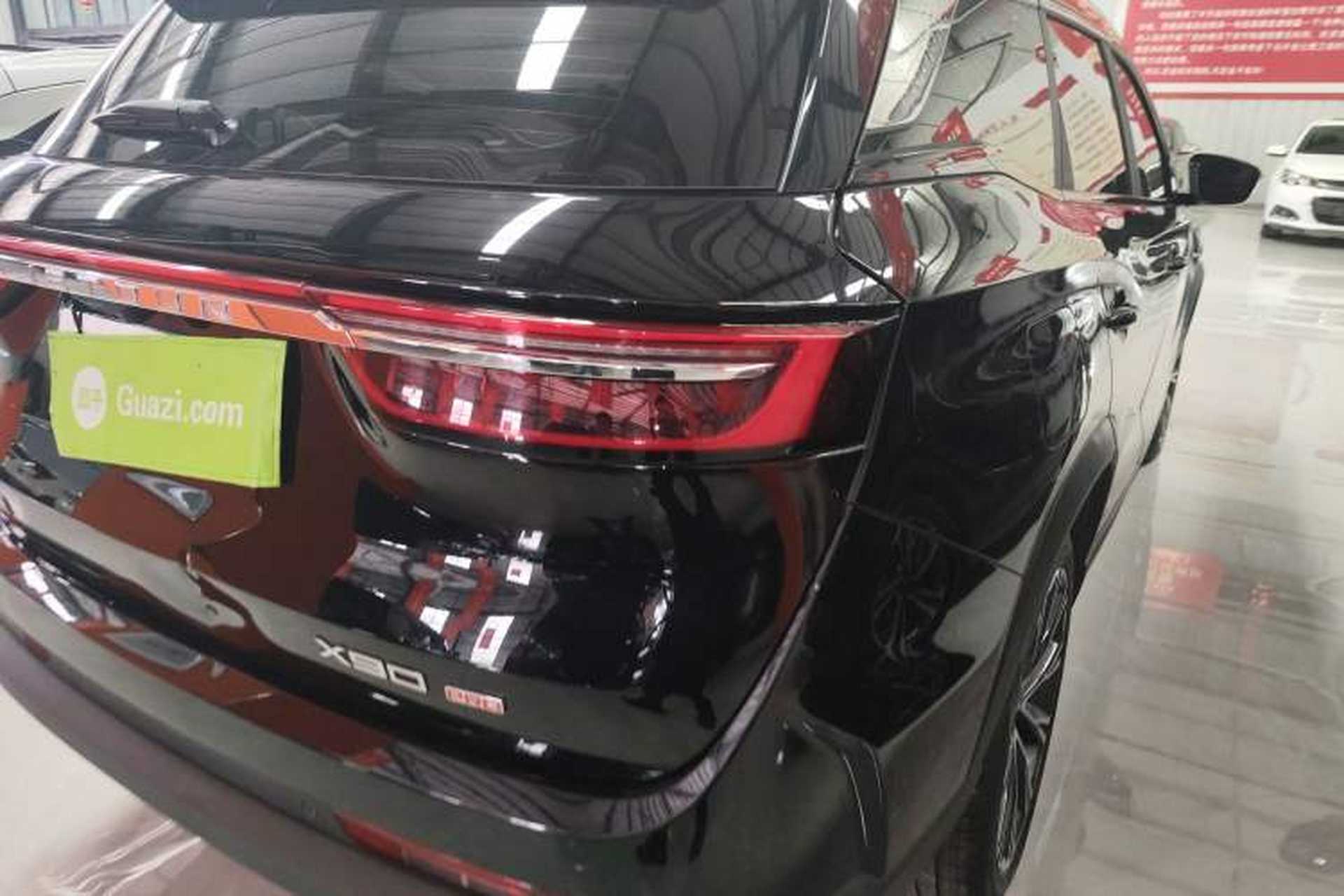Used JETOUR X90 PRO 2024 2.0T DCT Ultimate Edition 5 Seats Right Rear Taillight