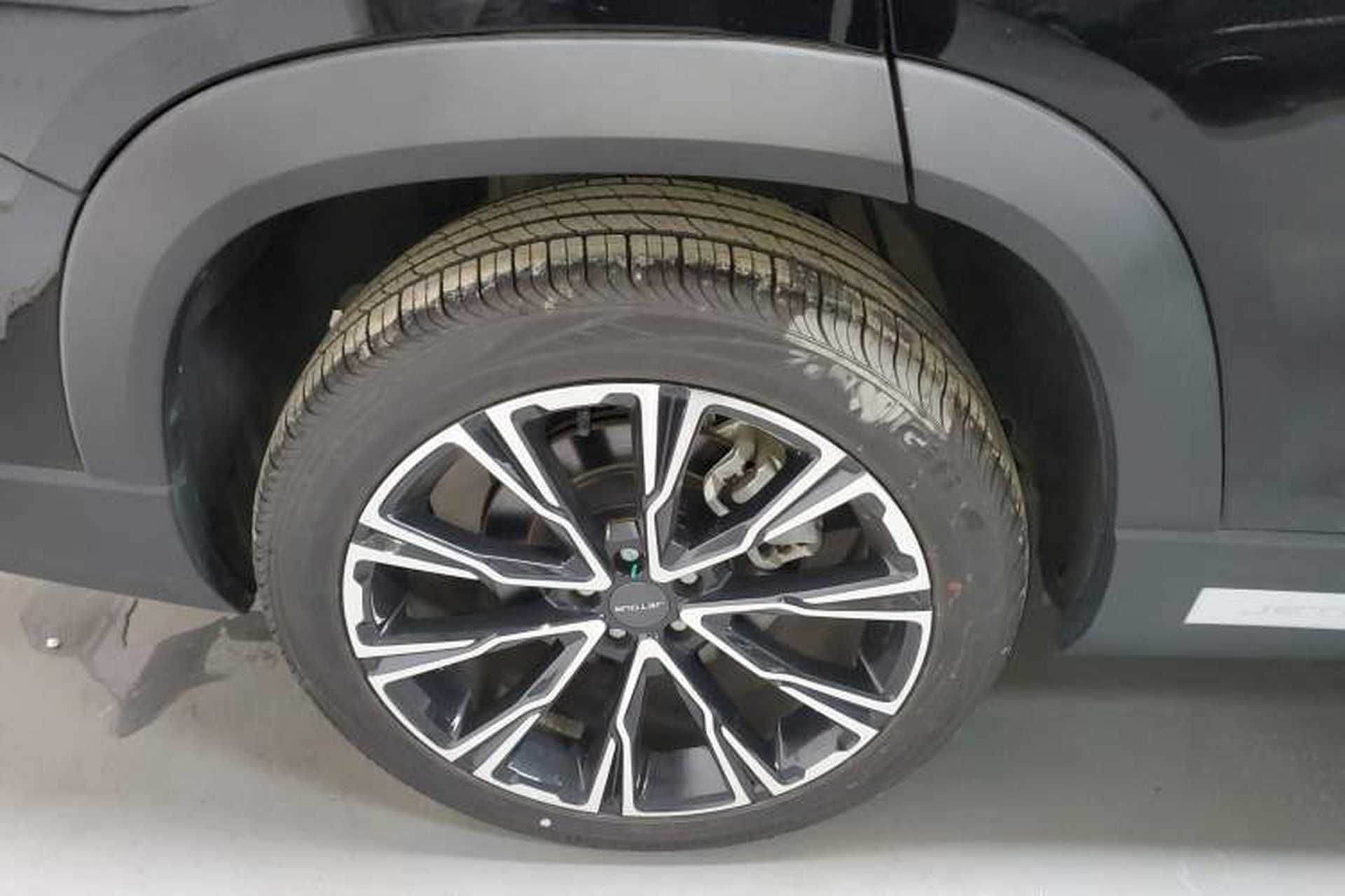 Used JETOUR X90 PRO 2024 2.0T DCT Prestige 7-Seater Right Rear Wheel Hub