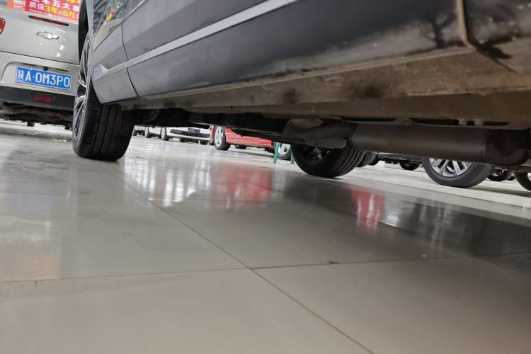 Used JETOUR X90 PRO 2024 2.0T DCT Prestige 7-Seater Right Side Sill