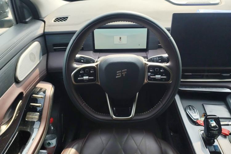 Used JETOUR X90 PRO 2024 1.6T DCT Luxury Edition 7-Seater Steering Wheel