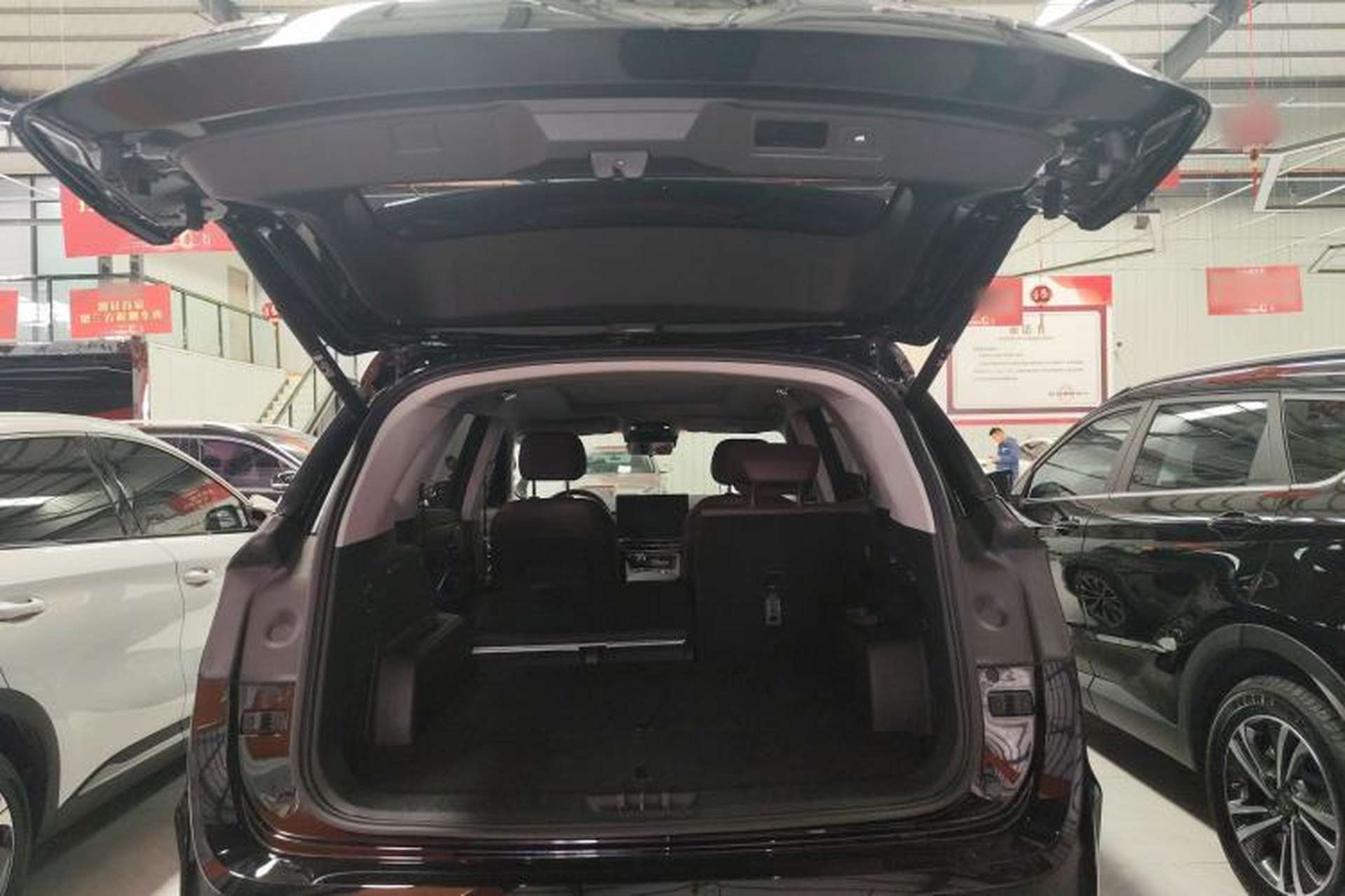 Used JETOUR X90 PRO 2024 2.0T DCT Ultimate Edition 5 Seats Trunk