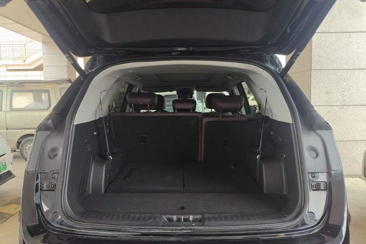 Used JETOUR X90 PRO 2024 2.0T DCT Prestige 7-Seater Trunk