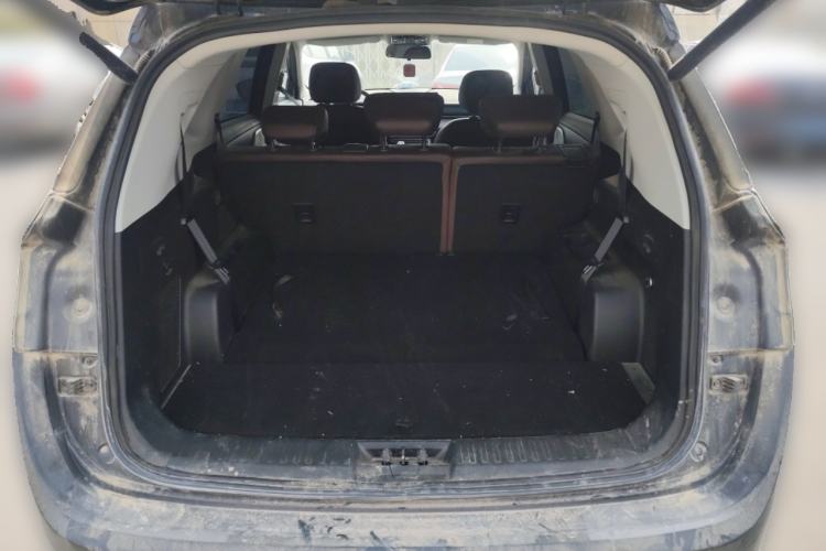 Used JETOUR X90 PRO 2024 1.6T DCT Luxury Edition 7-Seater Trunk