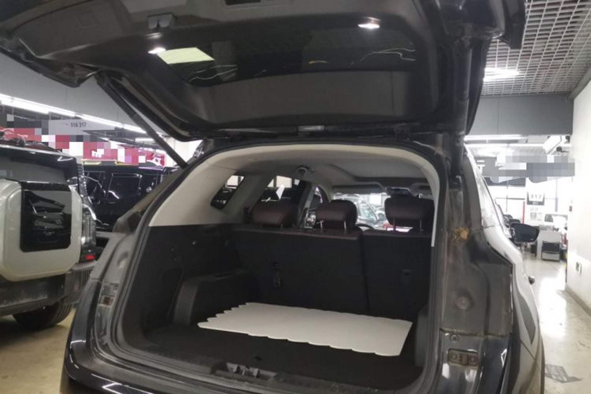 Used JETOUR X90 PRO 2024 2.0T DCT Flagship Edition 5 Seats Trunk