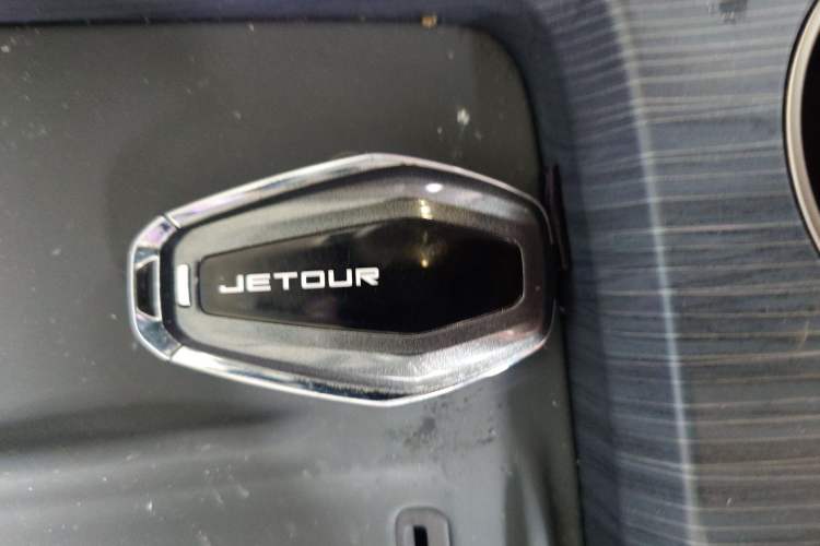 Used JETOUR X90 PRO 2024 2.0T DCT Ultimate Edition 5 Seats Vehicle Key