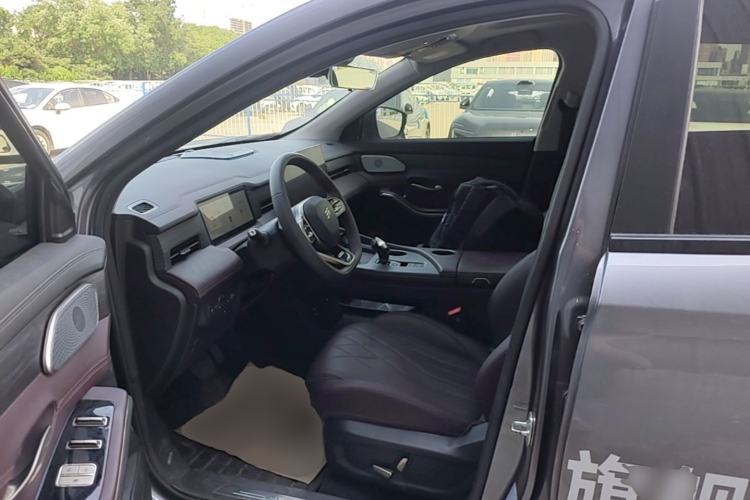 Used JETOUR X90 PRO 2024 2.0T DCT Prestige 7-Seater Left Front Seat