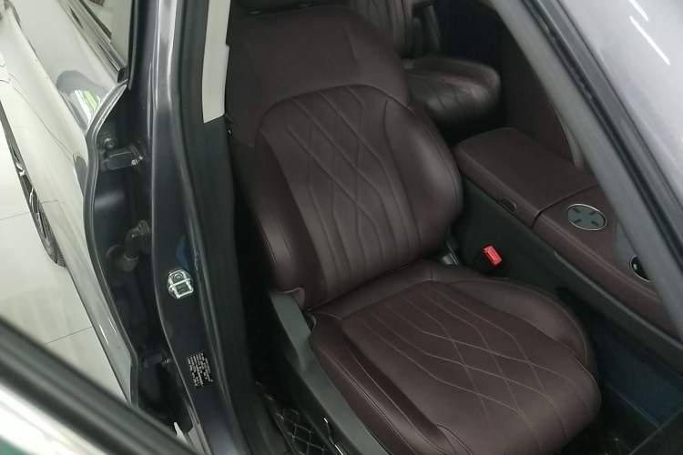 Used JETOUR X90 PRO 2024 2.0T DCT Flagship Edition 5 Seats Right Front Seat